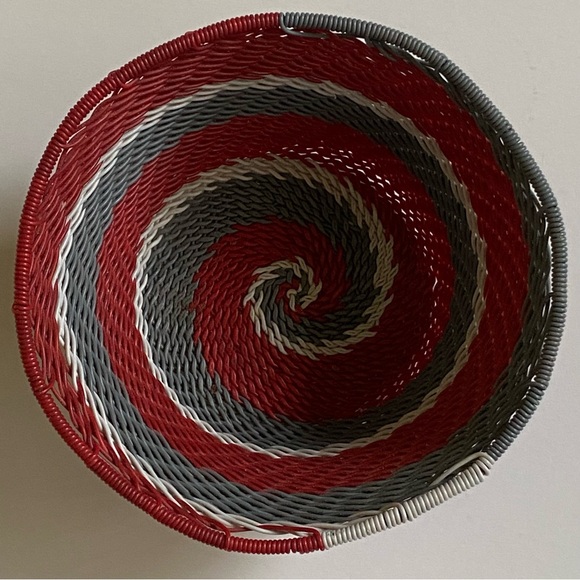 hand made Other - African Zulu Woven Telephone Wire Basket Bowl Traditional Crafts Handmade 4.25”
